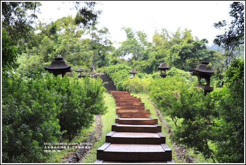 玉里神社遺址,鳥居,石階,石燈籠,玉里熊讚,客域一號橋,客域二號橋,花蓮,玉里,遺址,彩繪稻田,步道,瀑布,登山