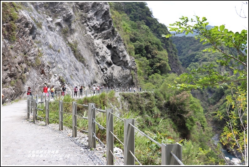 白楊步道,太魯閣國家公園,水簾洞,白楊瀑布,瓦黑爾溪,塔次基里溪,白楊吊橋,布洛灣隧道,峽谷