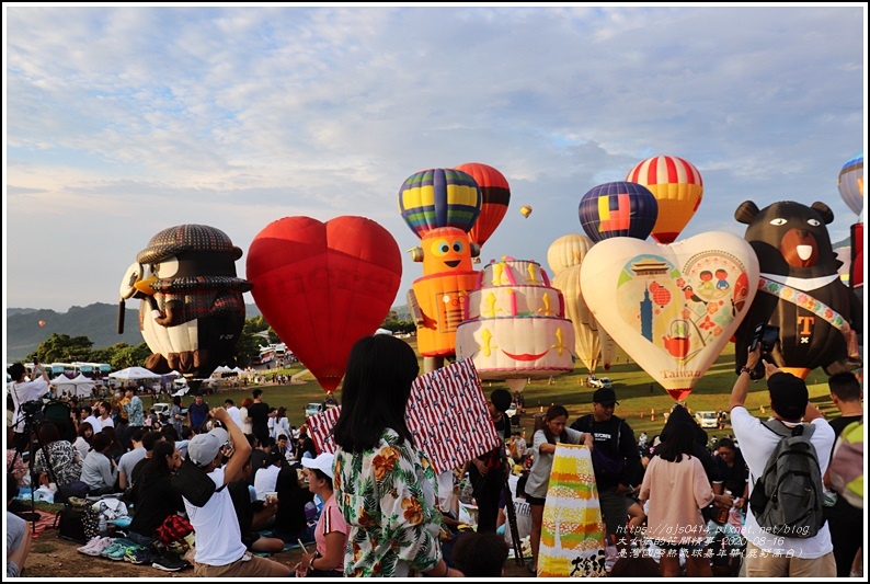 臺灣國際熱氣球嘉年華(鹿野高台)-2020-08-22.jpg 臺灣國際熱氣球嘉年華(鹿野高台)-2020-08-22.jpg