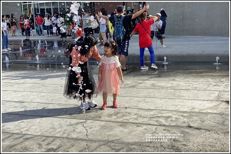 花蓮和平台泥星巴克-2020-08-19.jpg 花蓮和平台泥星巴克-2020-08-19.jpg