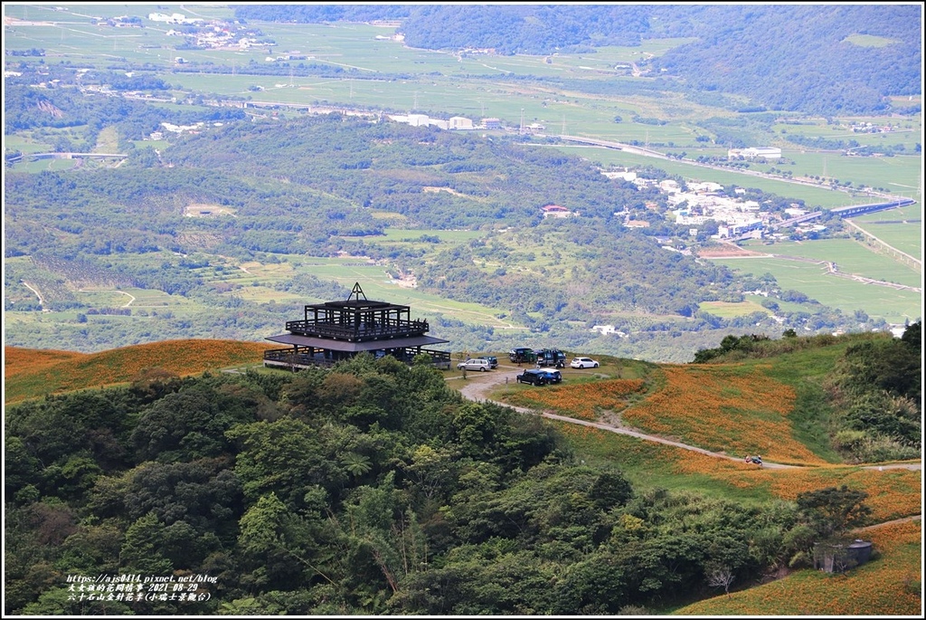 六十石山金針花季小瑞士景觀台)-2021-08-09.jpg