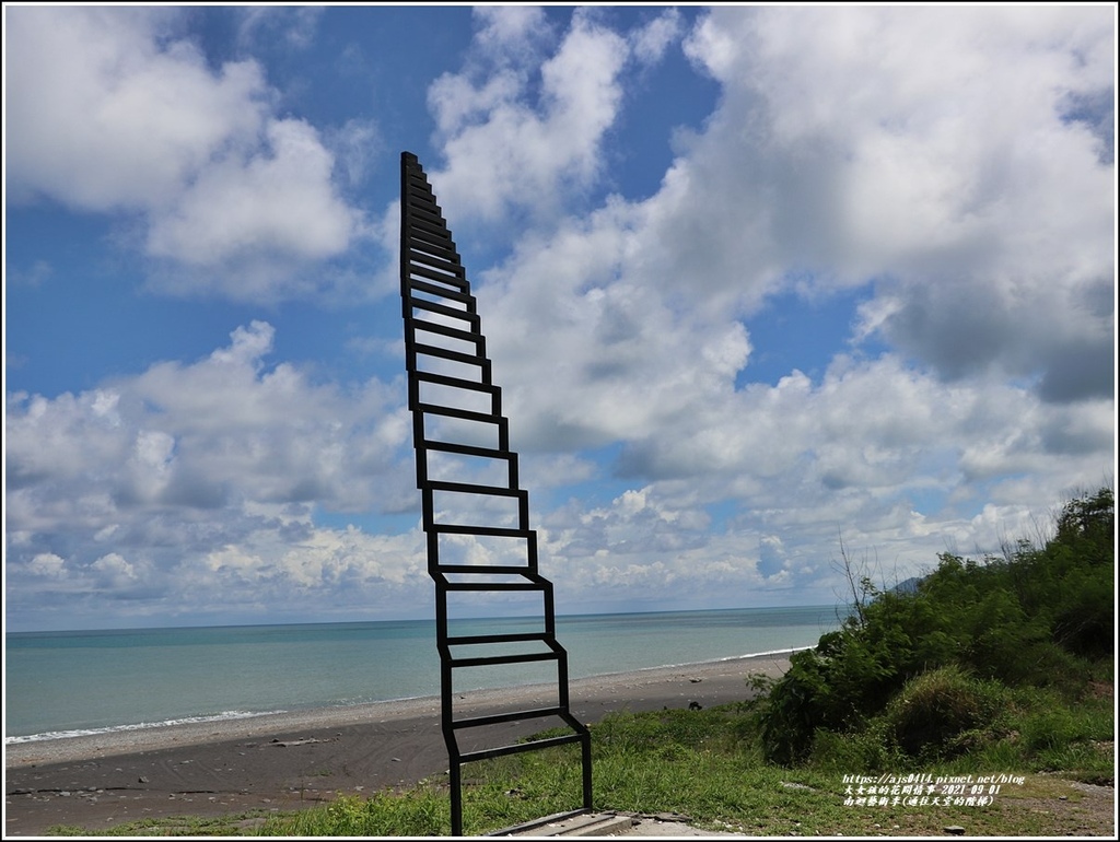 南迴藝術季(通往天堂的階梯)-2021-09-05.jpg 南迴藝術季(通往天堂的階梯)-2021-09-05.jpg