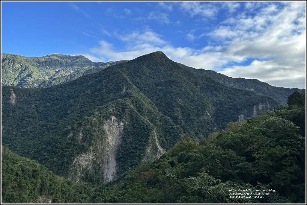 瓦拉米步道-2022-12-24.jpg 瓦拉米步道-2022-12-24.jpg