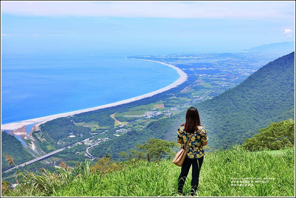 布拉旦飛行傘基地-01.jpg