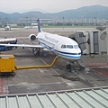 華信FOKKER100.jpg