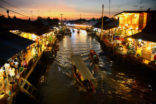 amphawa.jpg