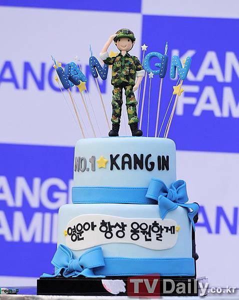 538521_415335318495415_218562898172659_1523040_1776344680_n