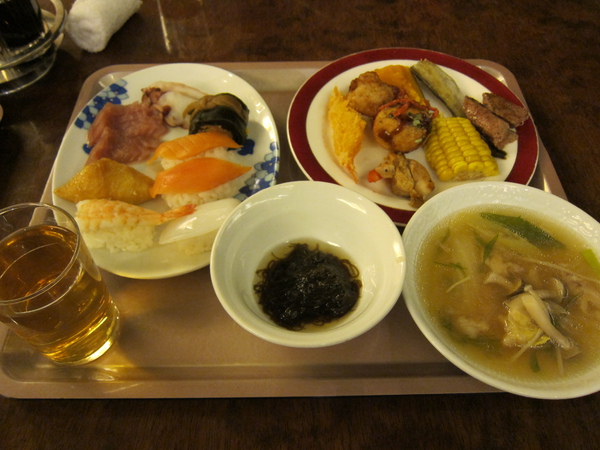 新阿寒溫泉飯店(第1天晚上) (28).JPG