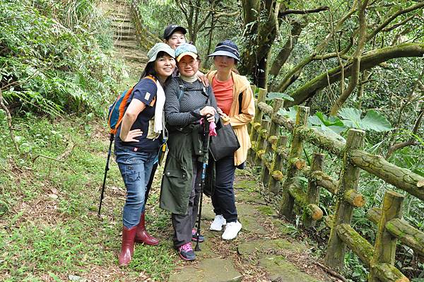 DSC_0459.JPG DSC_0459.JPG