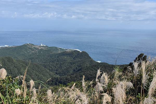 雪山尾稜北段 - 茫海山稜藍色太平洋