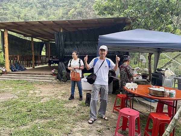 五月阿里山鐵路 - 初夏螢火蟲之旅: 迷糊步道竹林行 - 藍