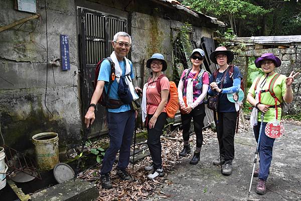 燦光寮古道和貂山古道O形走 - 夏賞荷花吃剉冰