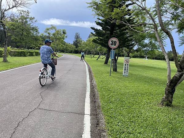 夏季蘭嶼徒步環島 - 漫遊藍色太平洋: 單車遊琵琶湖 - 機