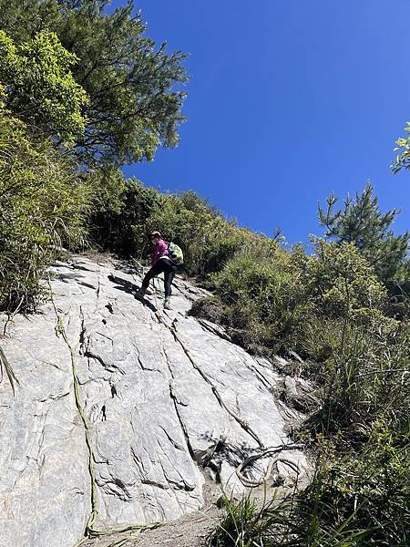 夏季蘭嶼徒步環島 - 漫遊藍色太平洋: 啞口登關山嶺山 - 