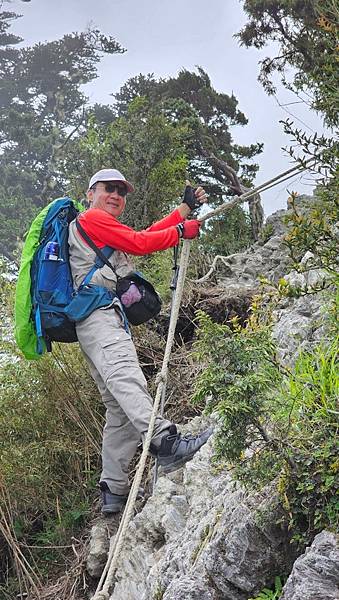 夏季蘭嶼徒步環島 - 漫遊藍色太平洋: 啞口登關山嶺山 - 