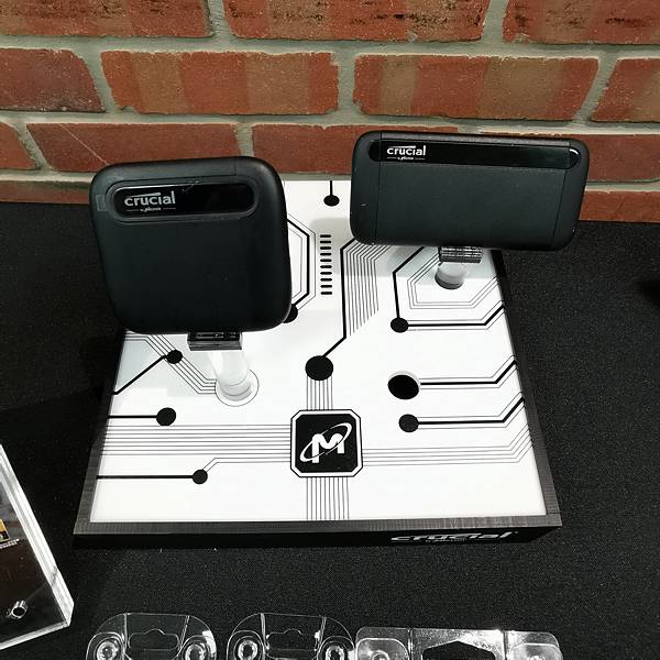 美光 Crucial - 讓您擁抱更快更即時的 AI世代 美光 Crucial - 讓您擁抱更快更即時的 AI世代