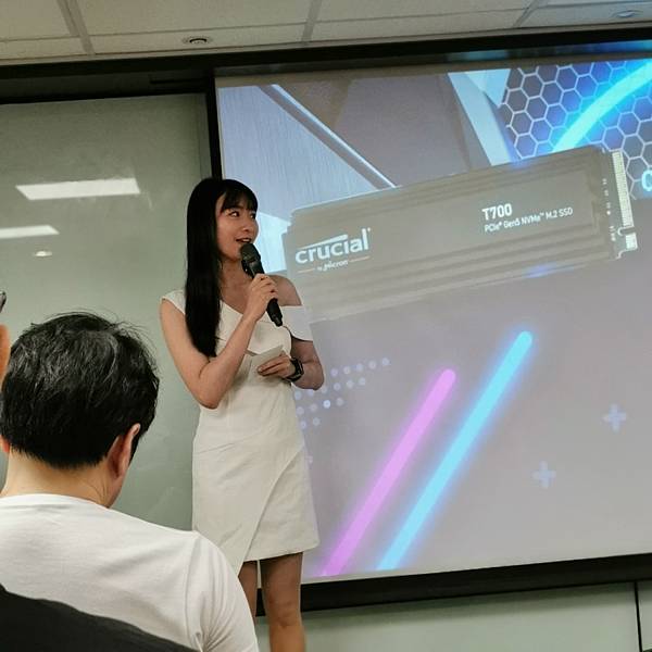 美光 Crucial - 讓您擁抱更快更即時的 AI世代 美光 Crucial - 讓您擁抱更快更即時的 AI世代