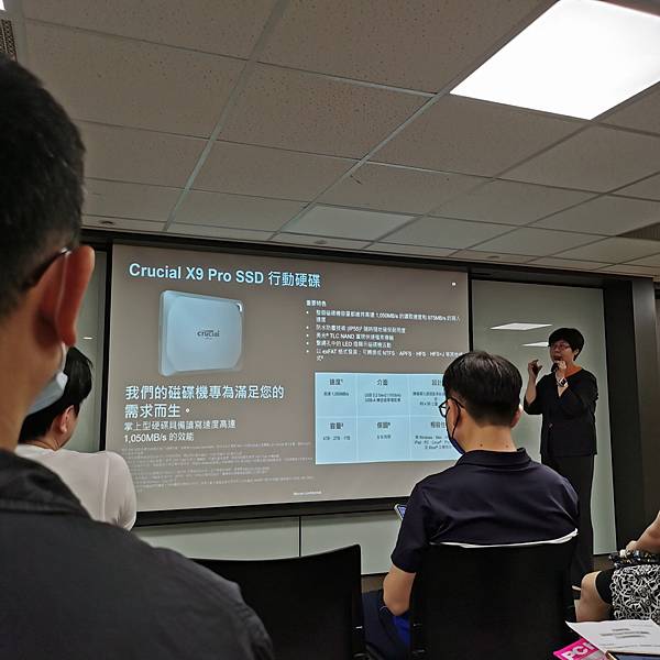 美光 Crucial - 讓您擁抱更快更即時的 AI世代 美光 Crucial - 讓您擁抱更快更即時的 AI世代