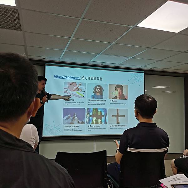 美光 Crucial - 讓您擁抱更快更即時的 AI世代 美光 Crucial - 讓您擁抱更快更即時的 AI世代