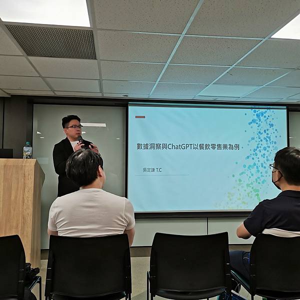 美光 Crucial - 讓您擁抱更快更即時的 AI世代 美光 Crucial - 讓您擁抱更快更即時的 AI世代