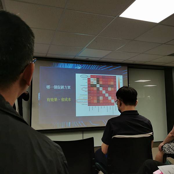 美光 Crucial - 讓您擁抱更快更即時的 AI世代 美光 Crucial - 讓您擁抱更快更即時的 AI世代