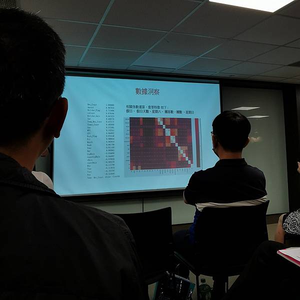 美光 Crucial - 讓您擁抱更快更即時的 AI世代 美光 Crucial - 讓您擁抱更快更即時的 AI世代