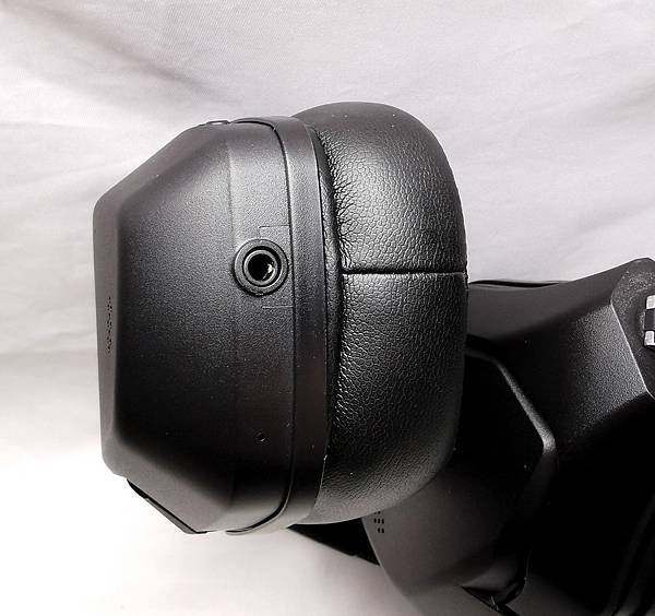 COUGAR SPETTRO 無線藍芽耳機 - 主動降噪超有