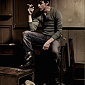 Arena-photo-shoot-james-mcavoy-2744396-550-700.jpg