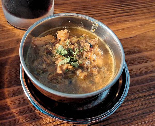 北海道──札幌的巷弄美食「Curry Club」
