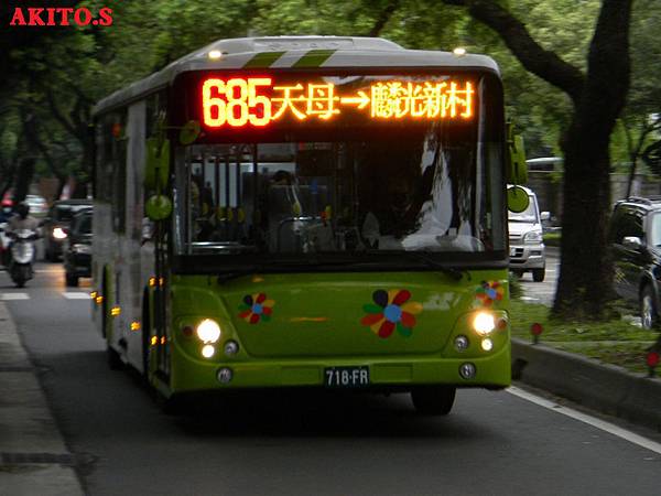 685路  718-FR