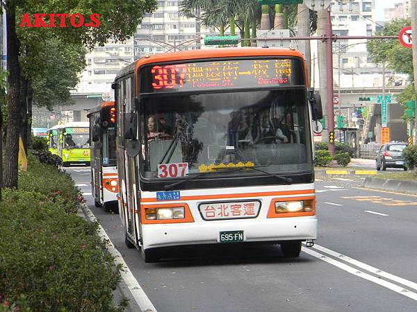 307路(臺北) 695-FN