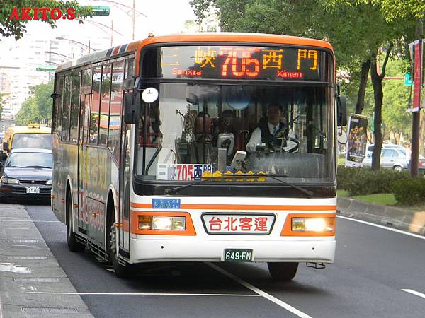 705路  649-FN.JPG