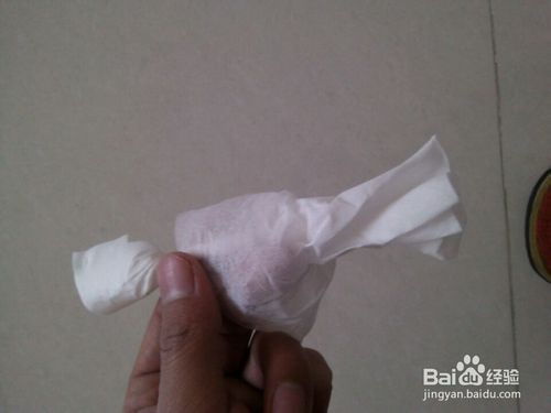 【摺紙教程】如何用面巾紙、餐巾紙，摺紙玫瑰08