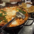 奧克蘭有吃不完的道地韓國菜。我愛韓式火鍋(綠屋簷).jpg