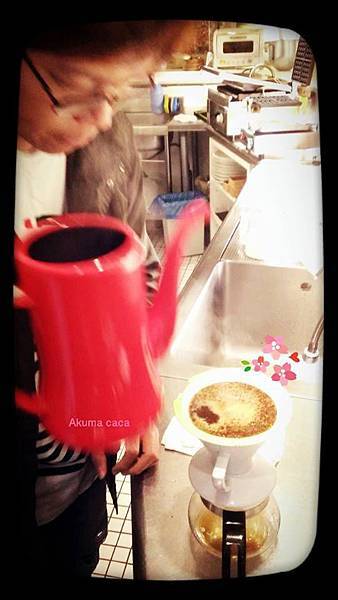 551062_10151774503647827_1124728258_n