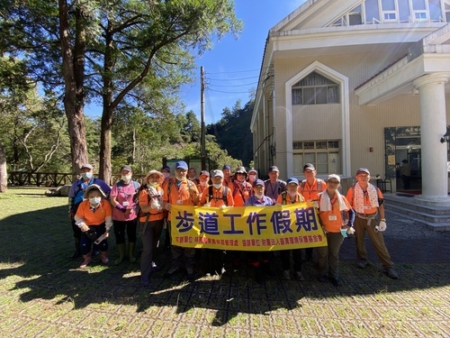 IMG_6018~photo.jpg - 111.07.24 八仙山-步道維修活動