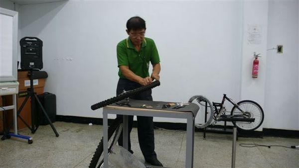 20070928KHS單車學校DIY 007.jpg