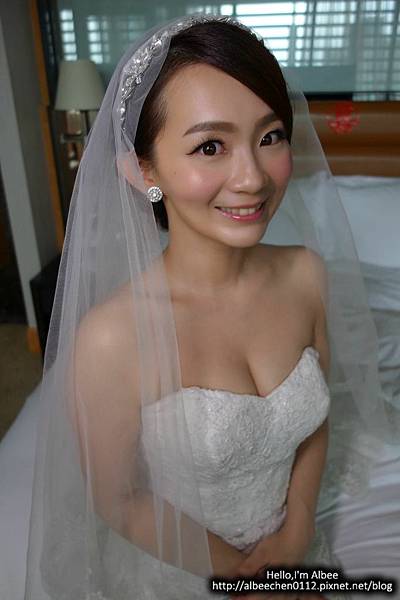 {{美妝}} 無眉道人也不害怕之素顏小心機-台大公館綻Fun美睫 韓式粉霧眉