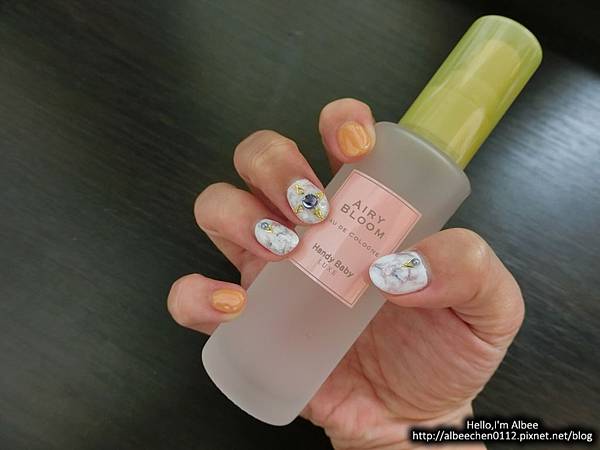 {{美妝香氛}} 散發萌萌baby甜味的香氣-日本Handy Baby LUXE奢華版狄奧貝比花漾淡香水50ML