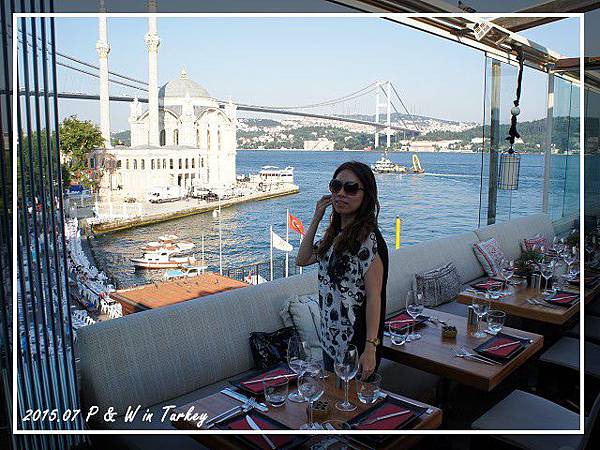 伊斯坦堡夜景餐廳023