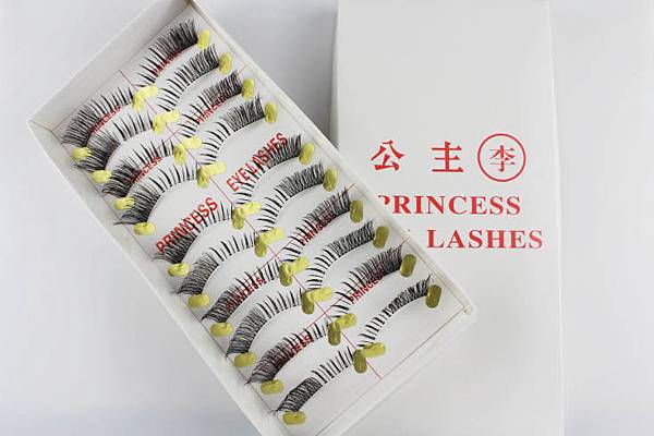 最新浓密眼尾加长款 KOJI假睫毛 703