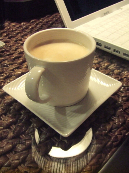新咖啡機的第一杯咖啡～多完美的crema啊～