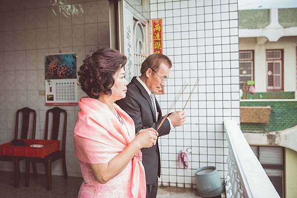 屏東婚攝 婚禮紀錄 忠東港海產餐廳 (577).jpg
