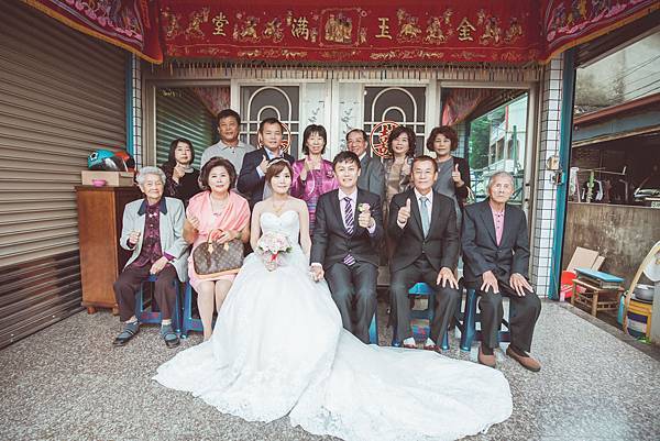 屏東婚攝 婚禮紀錄 忠東港海產餐廳 (638).jpg