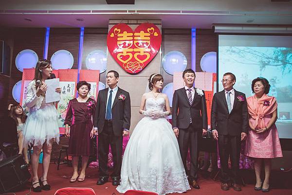 屏東婚攝 婚禮紀錄 忠東港海產餐廳 (769).jpg