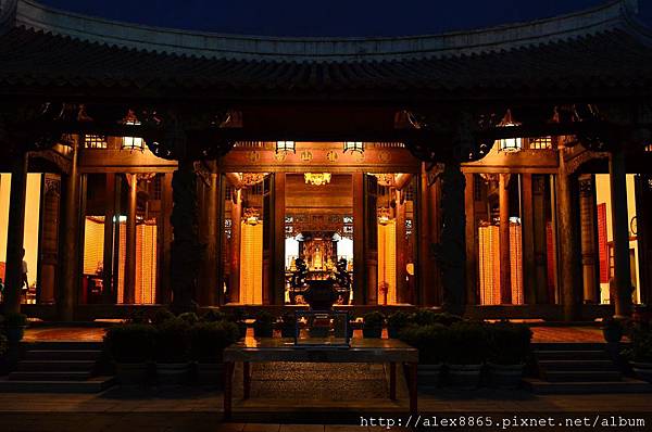 龍山古剎.jpg 龍山古剎.jpg