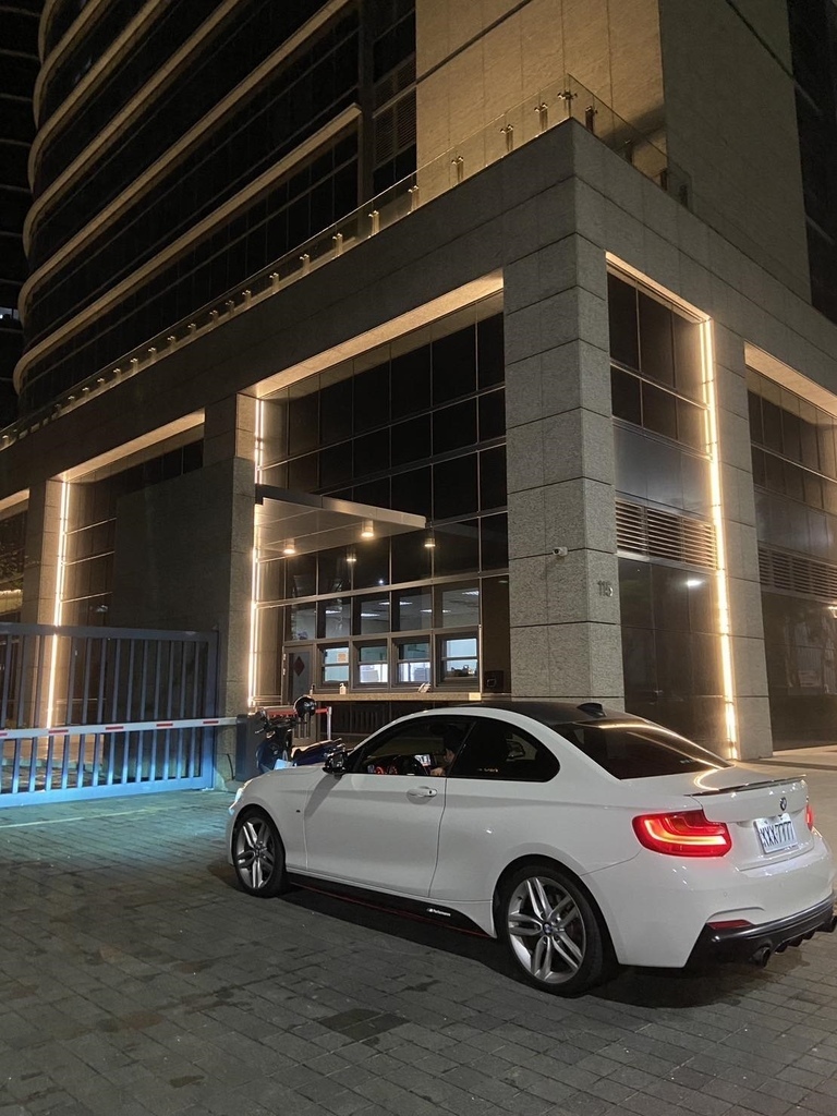 ​​【開箱】 BMW 220i M-Sport Coupe 