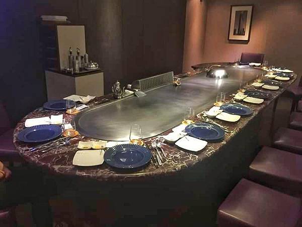 20200301 犇鐵板燒 包廂.jpg 20200301 犇鐵板燒 包廂.jpg