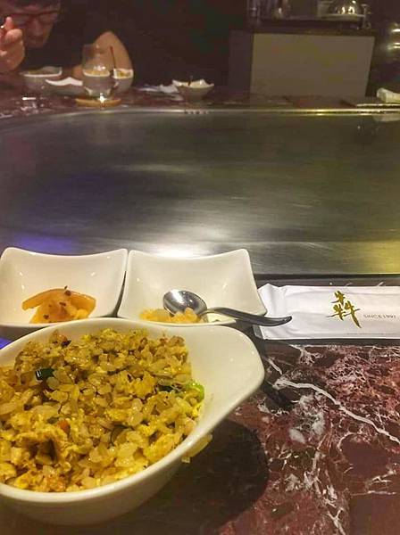 20200301 犇鐵板燒 主廚特製炒飯.jpg 20200301 犇鐵板燒 主廚特製炒飯.jpg