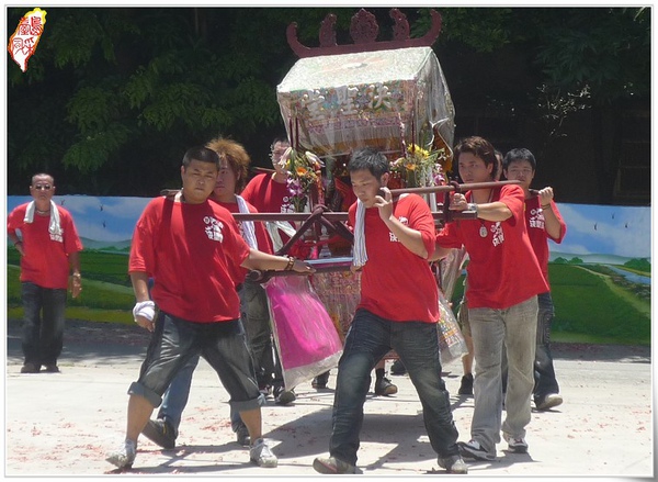 09.jpg 09.jpg